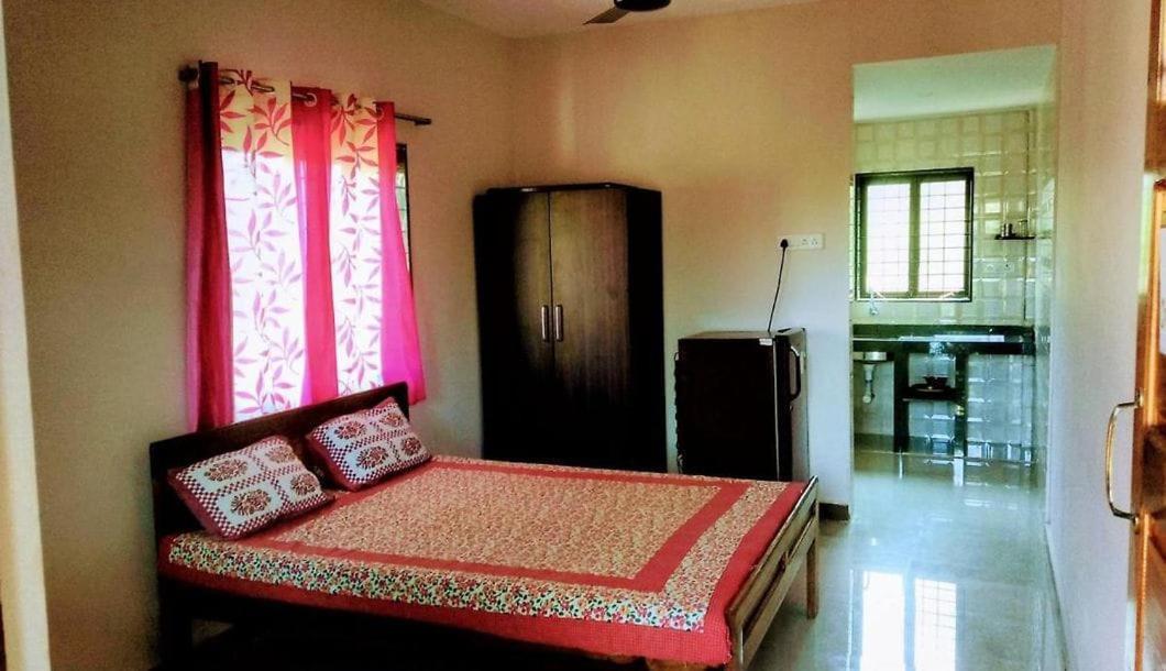 Guest house R N